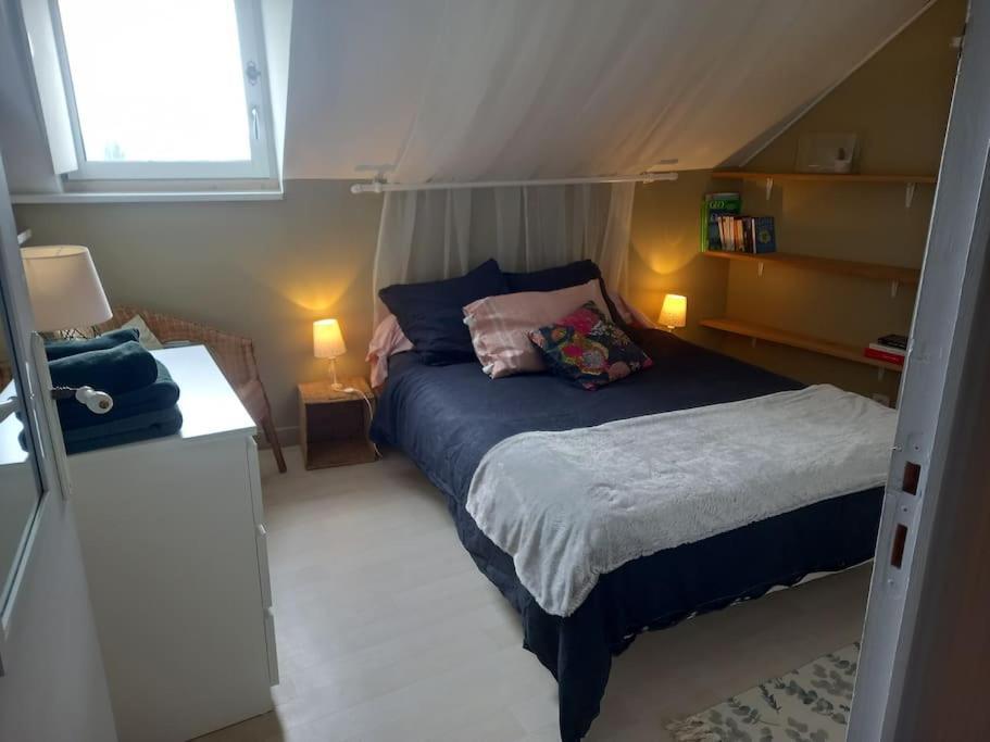 Appartement Des Hirondelles , Au Pied Du Chateau Chinon Extérieur photo