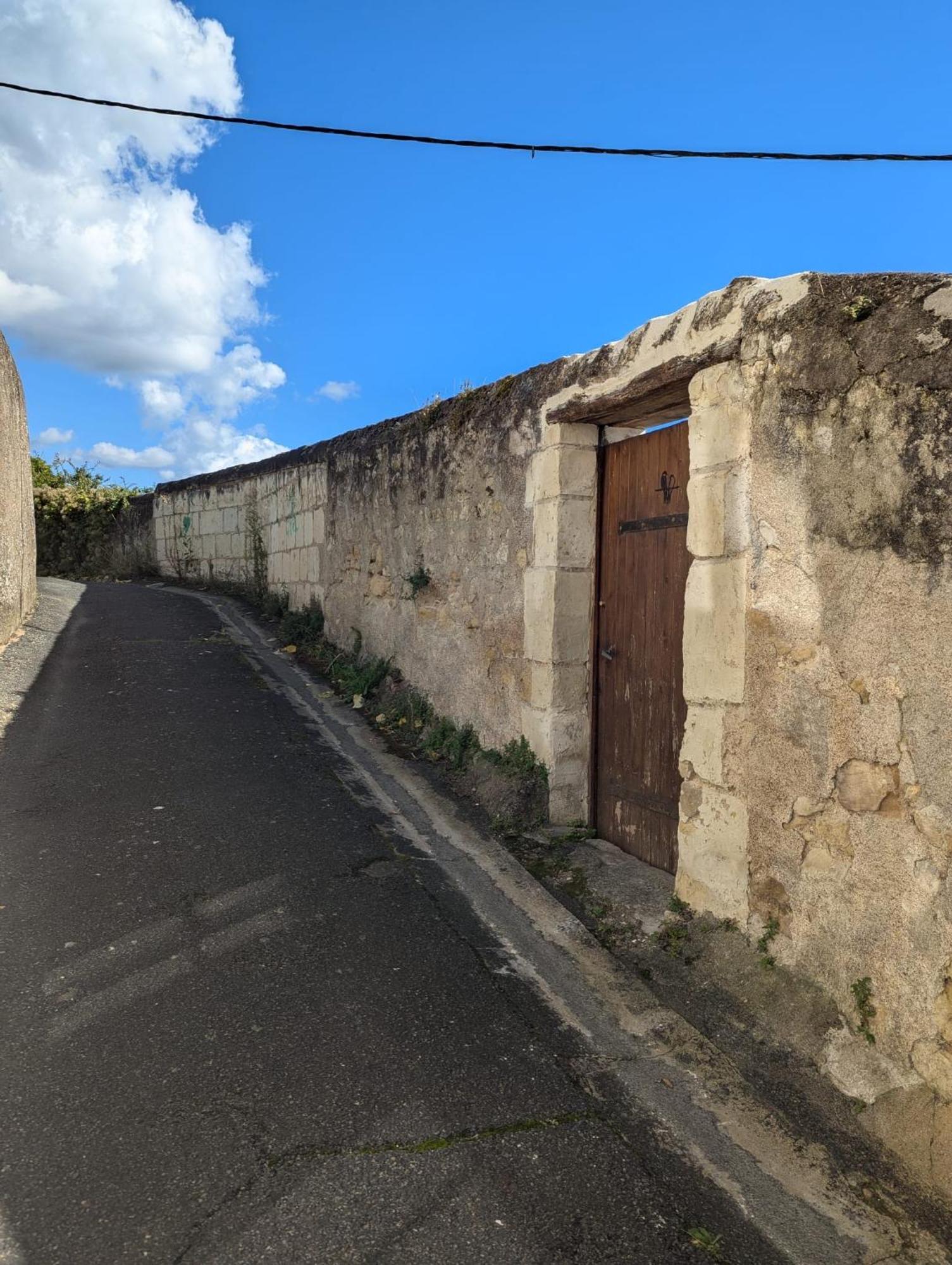Appartement Des Hirondelles , Au Pied Du Chateau Chinon Extérieur photo